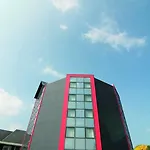 ホテル アルロン 3* アーロン
