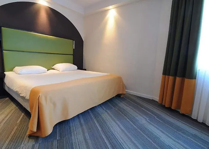 Hotel Hotel Arlon 3*